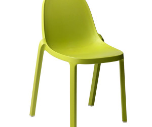 f-1-emeco-broom-green
